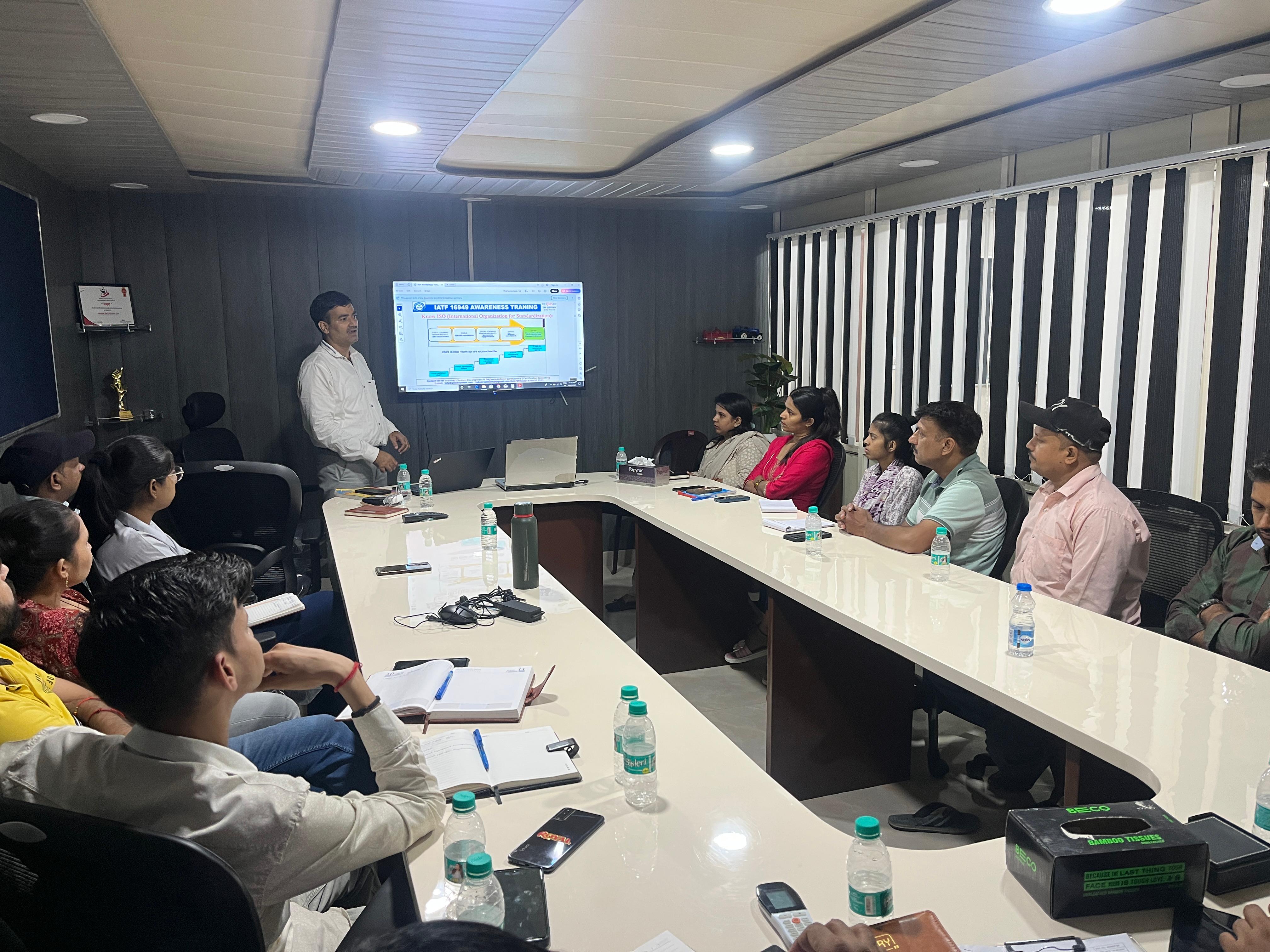 Management discussion meeting/internal audit training, awareness training